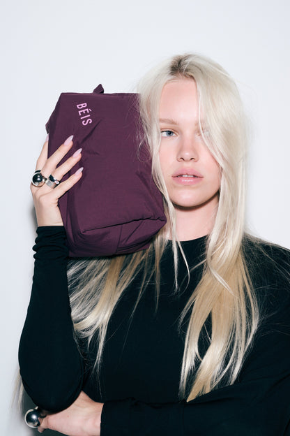 The Air Pouch Set in Plum