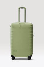 The Medium Check-In Luggage Cover in Mint
