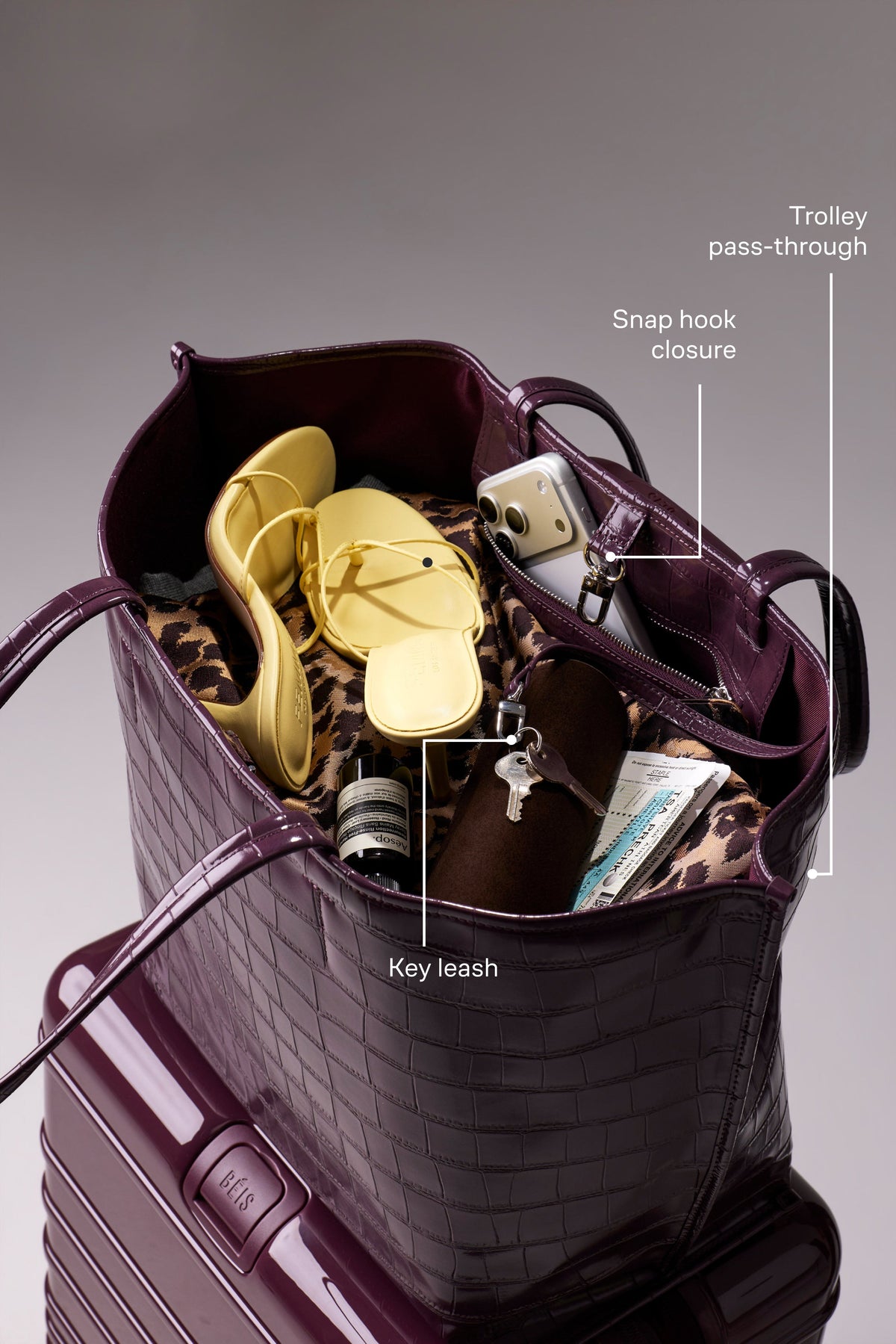 The Catchall Tote in Plum